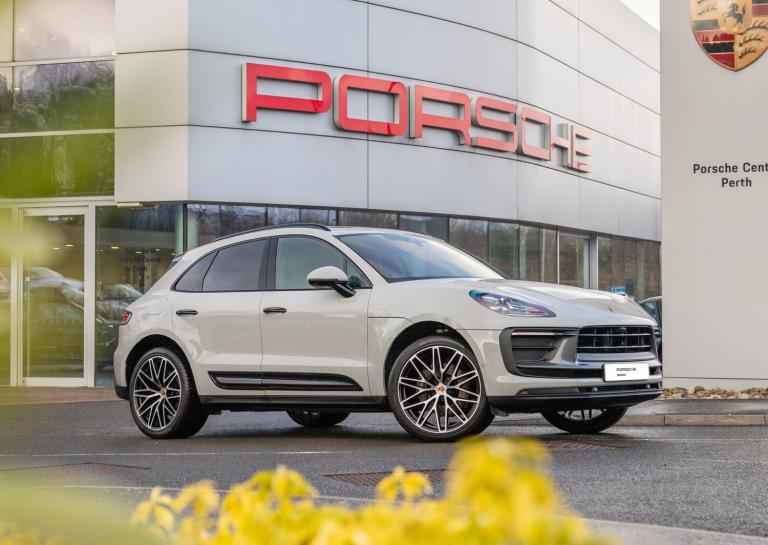2024 Porsche Macan 2.0T T SUV 5dr Petrol PDK 4WD Euro 6 (s/s) (265 ps) Petrol