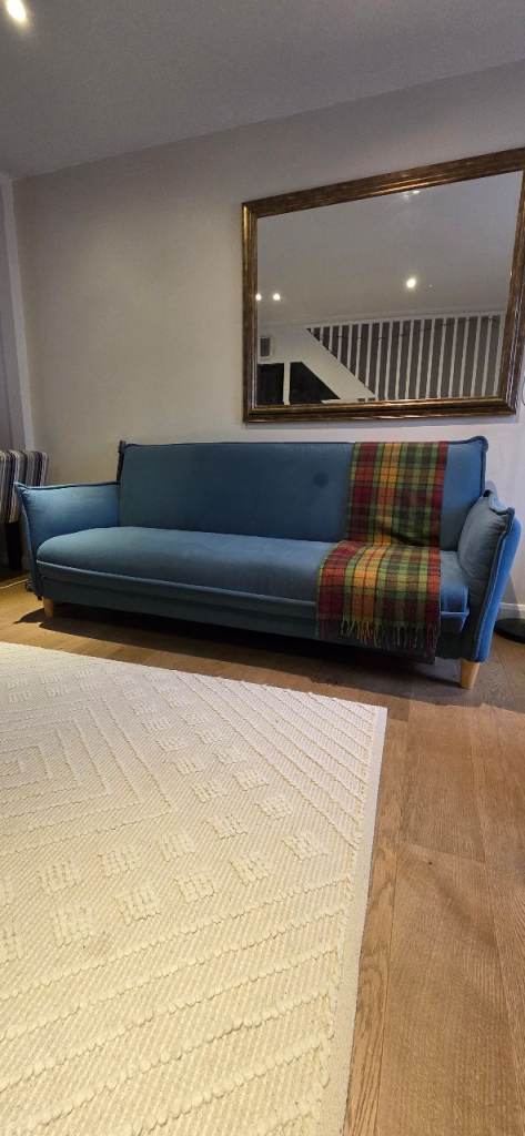 Gorgeous Made Blue Sofa Bed – Super Comfy for Lounging & Sleeping!