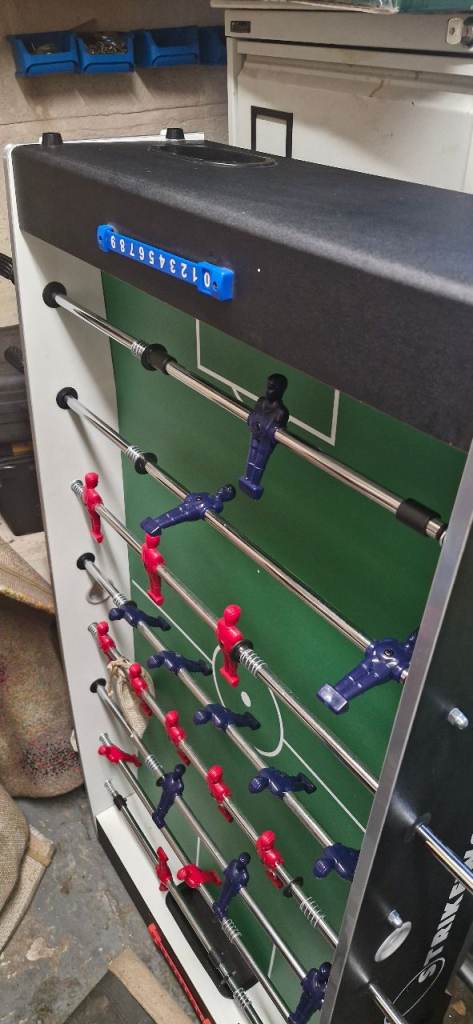 STRIKEWORTH FREEKICK QUICK FOLDING 4FT TABLE FOOTBALL.