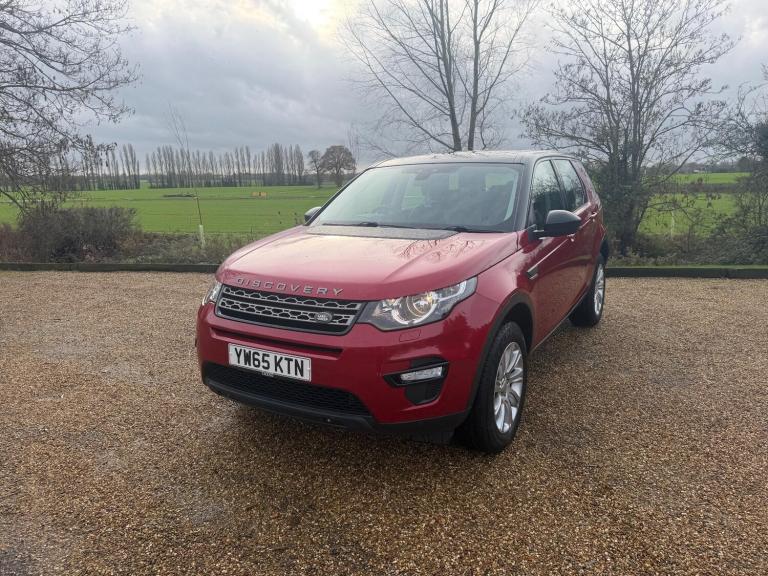 image for  Land Rover Discovery Sport 2.0 TD4 SE Tech Auto 4WD Euro 6 (s/s) 5dr Diesel Automatic