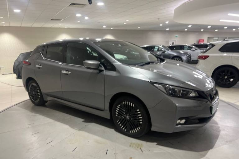 2022 72 NISSAN LEAF 39KWH N-CONNECTA HATCHBACK 5DR ELECTRIC AUTO (150 PS) TECH P