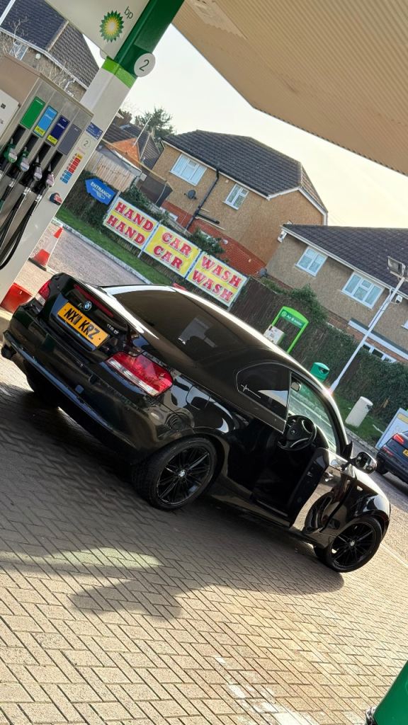 BMW, 1 SERIES, Coupe, 2011, Semi-Auto, 1995 (cc), 2 doors