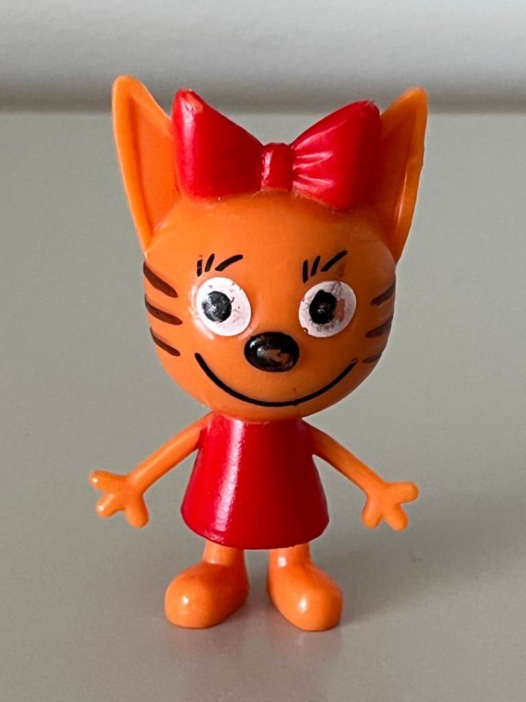 KID-E-CATS CANDY FIGURE