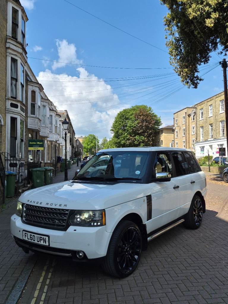 Land Rover, RANGE ROVER, Estate, 2010, Other, 3630 (cc), 5 doors