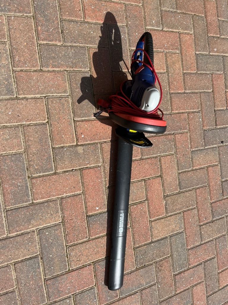 Spear and Jackson hedge trimmer