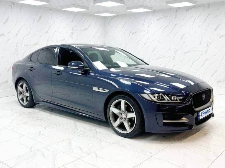 2018 Jaguar XE 2.0d R-Sport Saloon 4dr Diesel Auto Euro 6 (s/s) (180 ps) Saloon Diesel Automatic