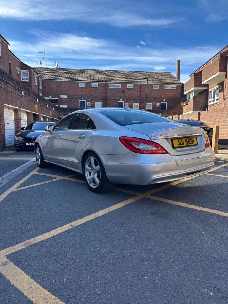 Mercedes-Benz, CLS, Coupe, 2011, Semi-Auto, 2987 (cc), 4 doors