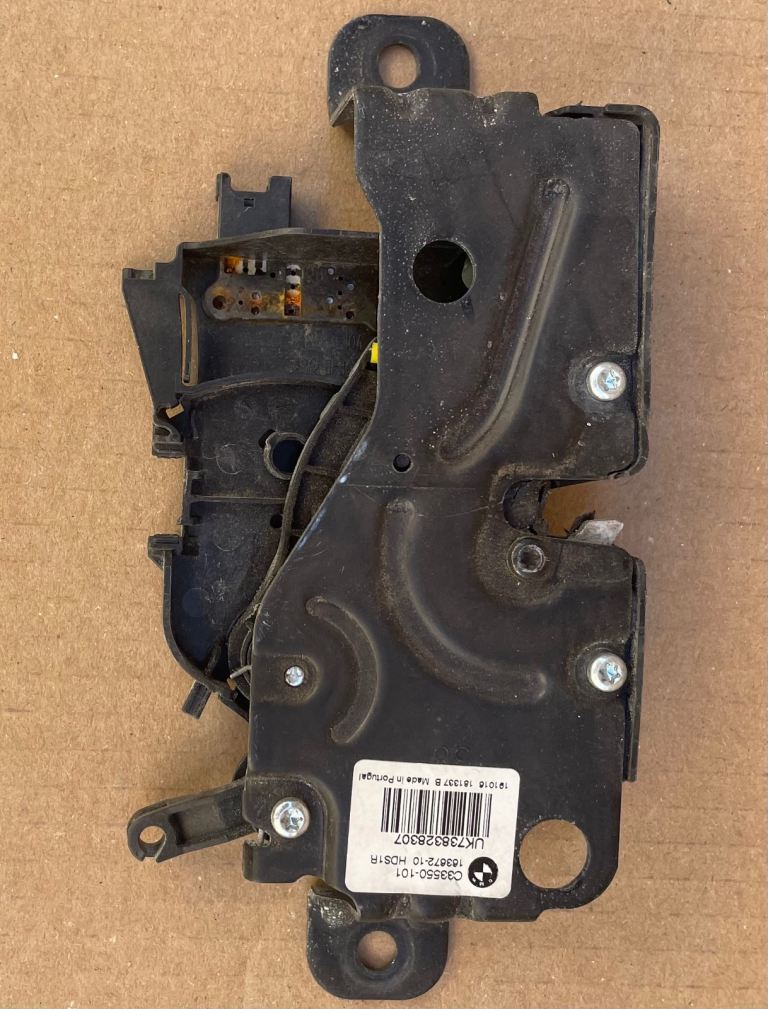 BMW 5 G30 G31 2019 Tailgate Trunk Boot Lock Catch Latch