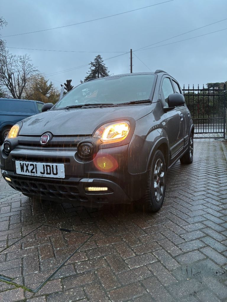 Fiat panda cross 2021 only 2 owners 