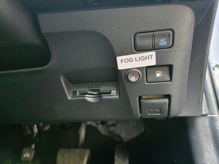  Toyota Prius 1.8 VVT-h Excel Hatchback 5dr Petrol Hybrid CVT Euro 6 (s/s) (122 ps) Petrol/Electr...