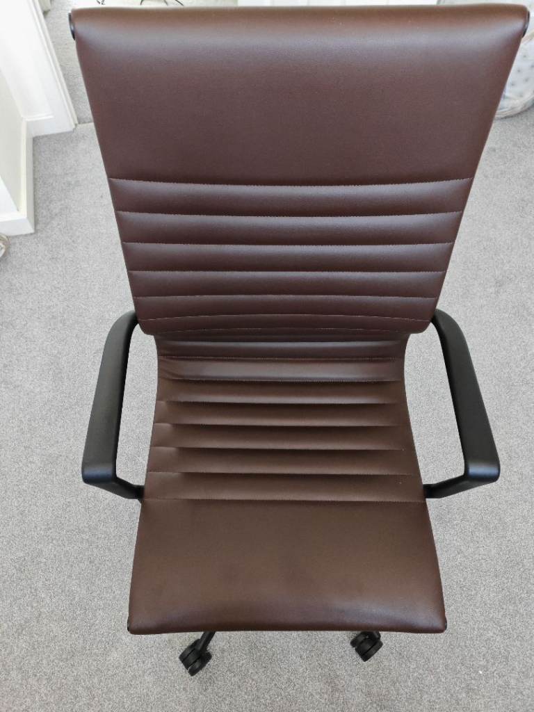Office Chair – Dark Brown – Good Condition