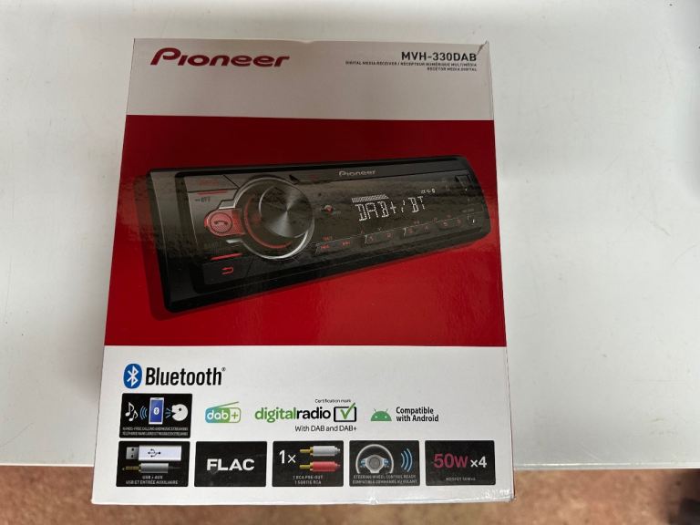 Pioneer Dab+ radio.