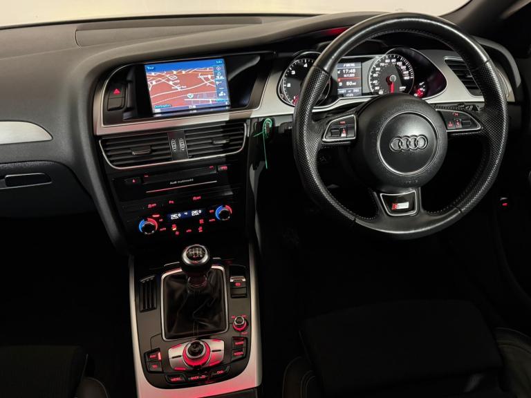 2014 AUDI A4 S LINE 2.0 DIESEL TDI ESTATE 1 PREVIOUS OWNER £165 TAX 60+ MPG
