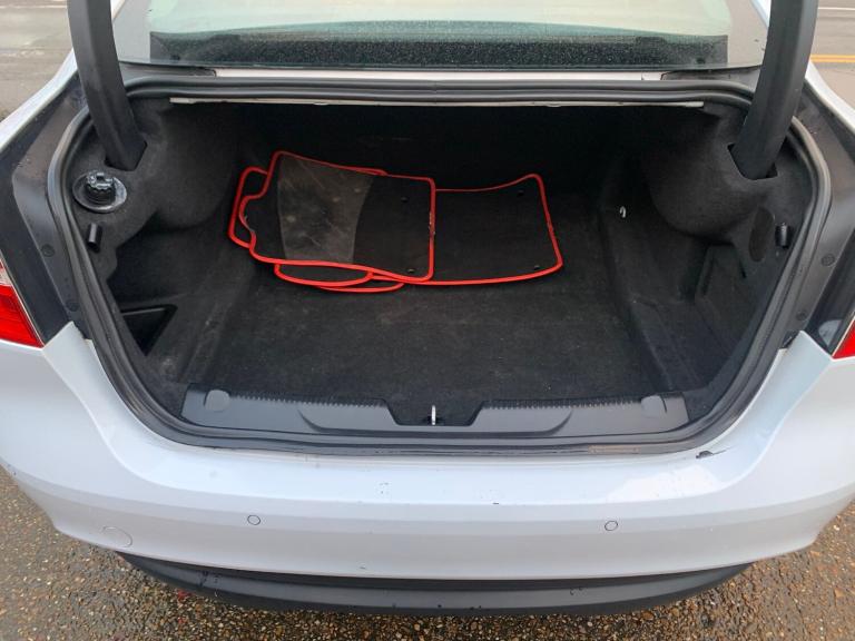 2016 Jaguar XE 2.0d Prestige Saloon 4dr Diesel Manual Euro 6 (s/s) (163 ps)