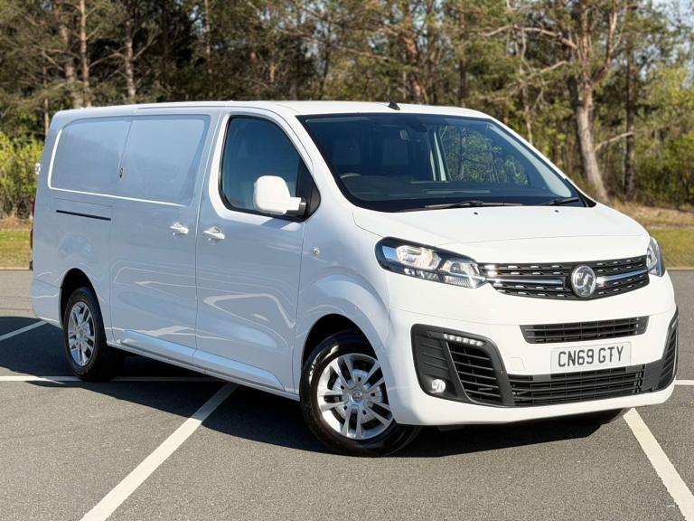 2019 Vauxhall Vivaro 2900 1.5d 100PS Sportive H1 Van PANEL VAN DIESEL Manual