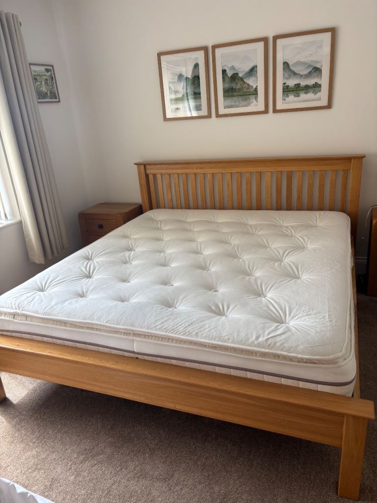 Solid oak super king bed frame with solid slats & a sleepeezee mattress