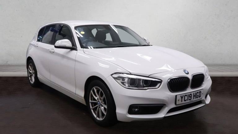 2019 BMW 1 Series 1.5 118i SE Business Hatchback 5dr Petrol Auto Euro 6 (s/s) (136 ps) Hatchback ...