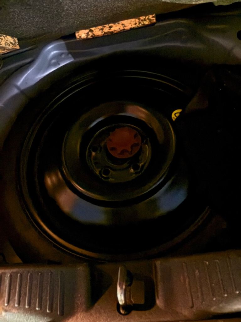 Toyota, AURIS, Hatchback, 2008, Manual, 1398 (cc), 5 doors