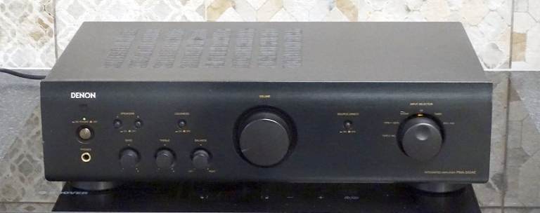 DENON PMA-500AE HI-FI AMPLIFIER WITH PHONO STAGE 
