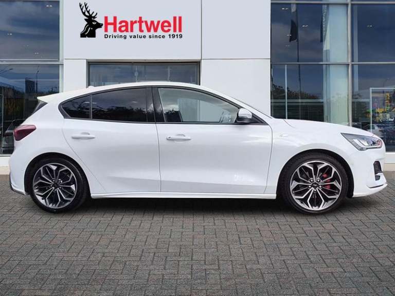 2023 Ford Focus 1.0 EcoBoost Hybrid mHEV 155 ST-Line X Edition 5dr HATCHBACK PETROL Manual