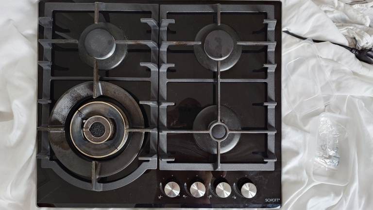 electriQ IQGHVOL 60cm 4 Burner Gas Hob with Volcano Burner