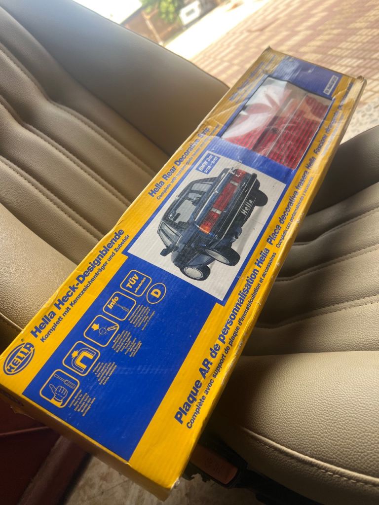 Bmw E 30 for Facelift rear panel NOS!!