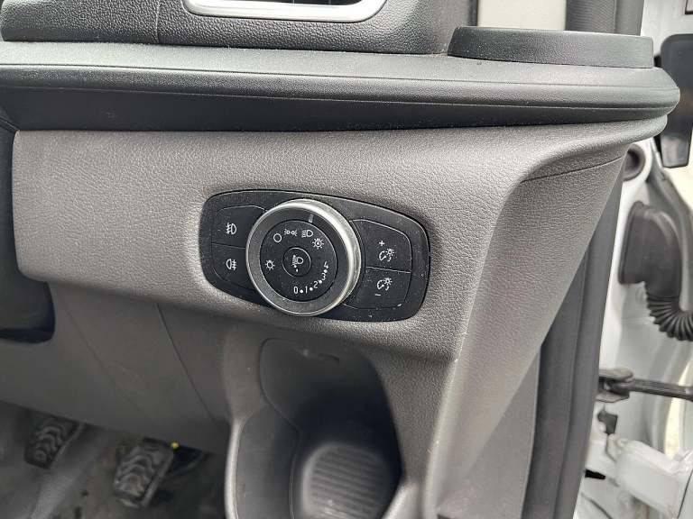 2022 Ford Transit Custom 2.0 300 EcoBlue Limited L2 H1 Euro 6 (s/s) 5dr PANEL VAN Diesel Manual