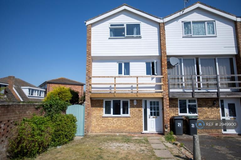 1 bedroom in Churcher Close, Gosport, PO12 (#2949900)