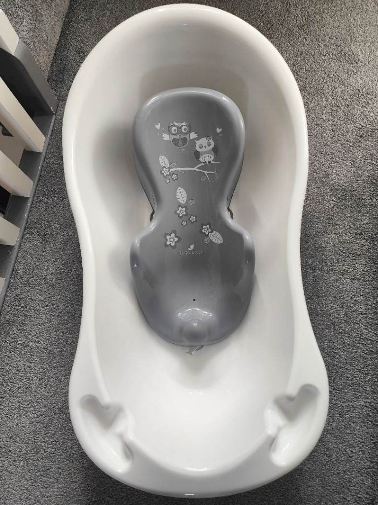 Large Baby bath with seat