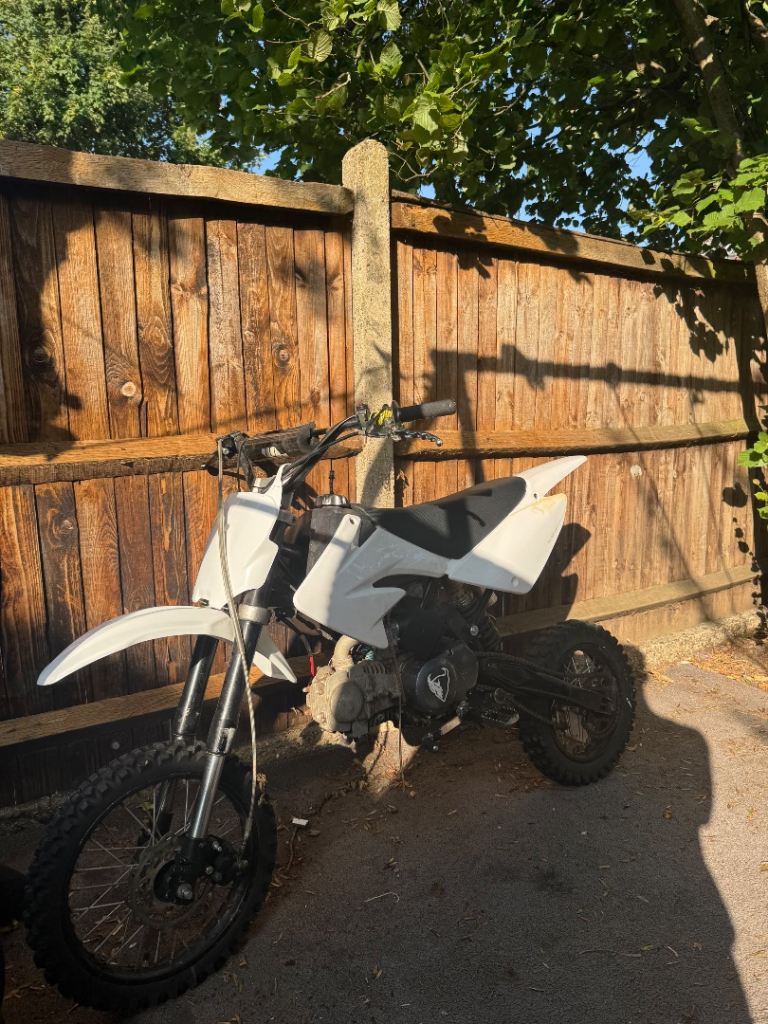 Dirt bike 