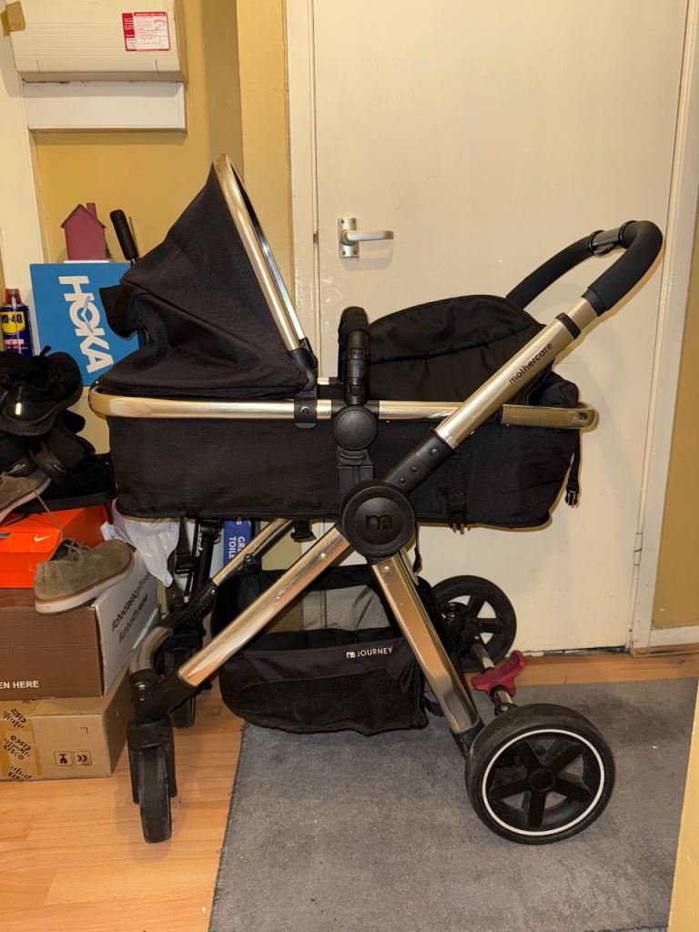 Mothercare Journey 4 wheeled pushchair