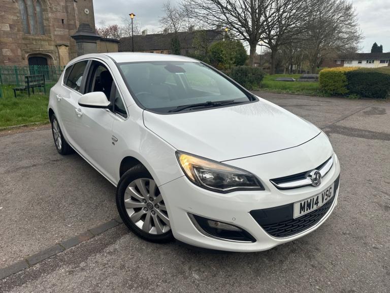 2014 Vauxhall Astra 2.0 CDTi 16V ecoFLEX Elite [165] 5dr HATCHBACK Diesel Manual