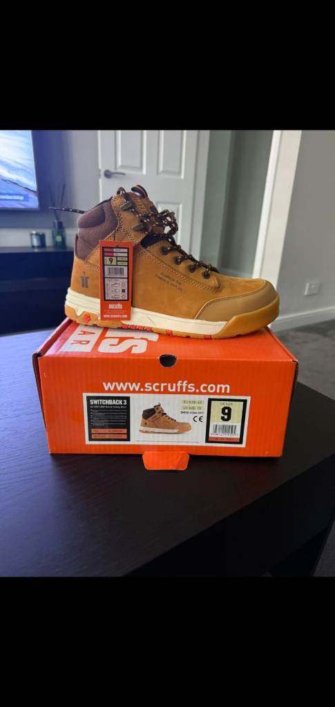Scruffs Switchback 3 Size 9 Tan Water-Resistant Safety Boots
