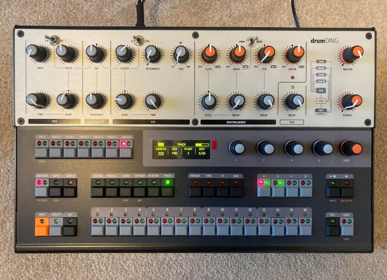 drumDING Drum Machine – Grey, Good Condition