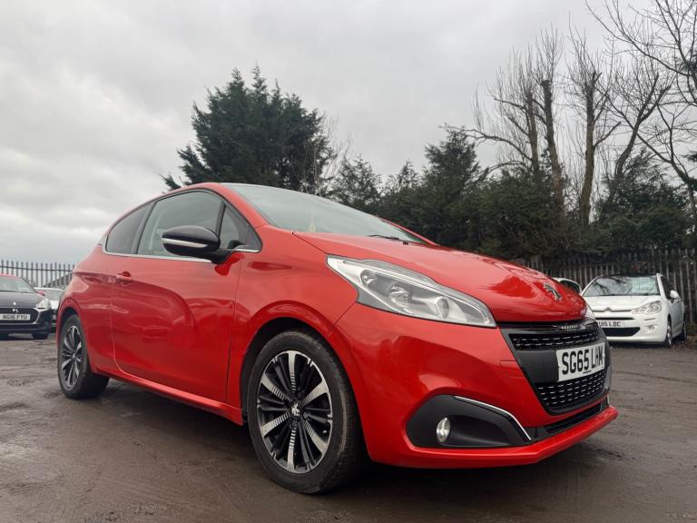 2015 Peugeot 208 1.2 PureTech 82 Allure 3dr HATCHBACK Petrol Manual