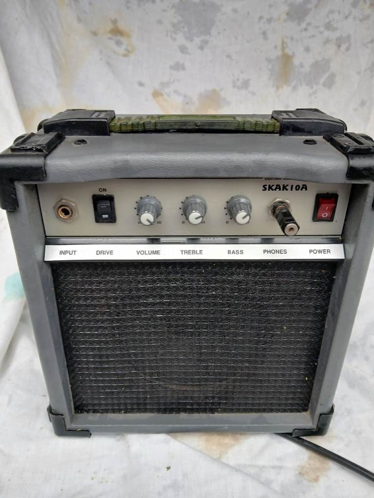 SKAKIGA SKAK10A Guitar Amplifier – Good Condition