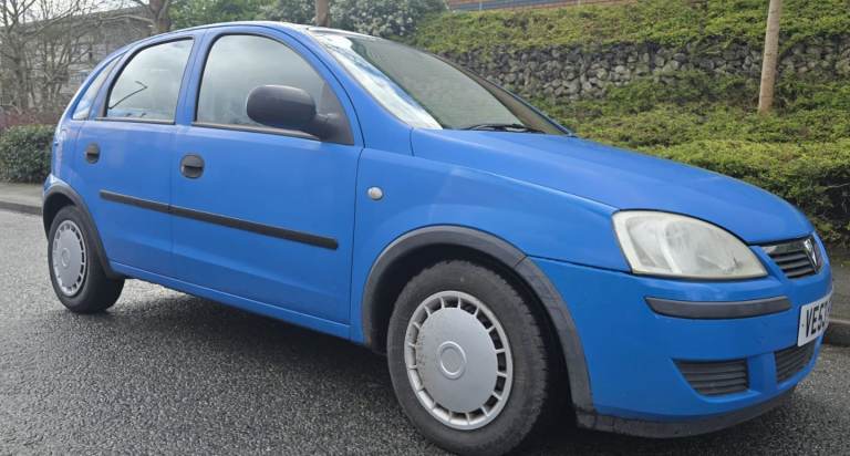 Vauxhall corsa 1litre 5dr honda  nissan toyota ford  hyundai renault peugeot  citroen Volkswagen 