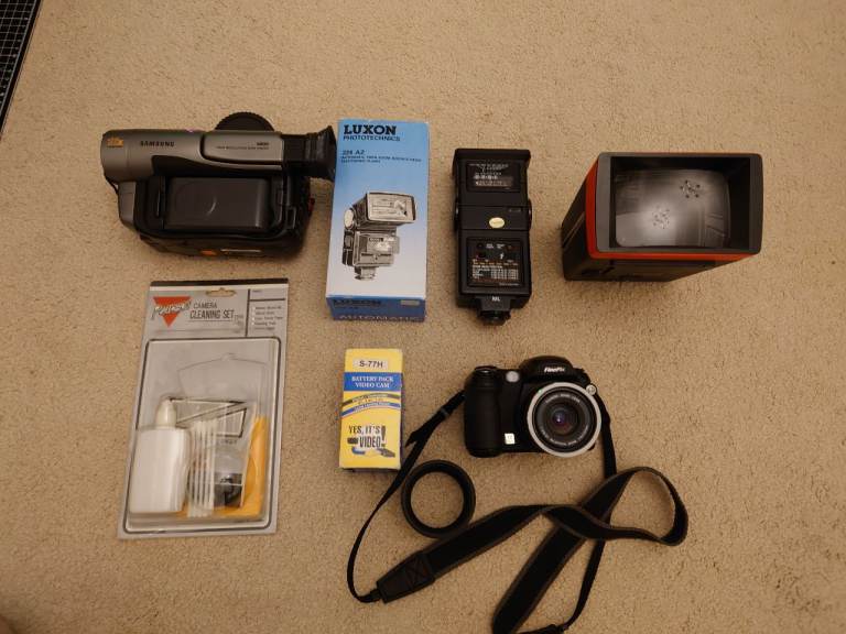 Vintage Camera Camcorder Polaroid Bundle 35mm Super 8 Digital lenses