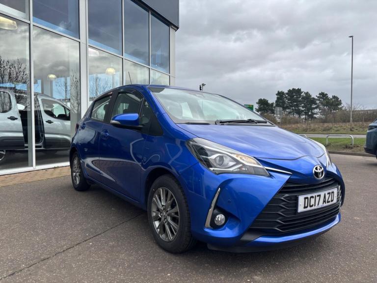 2017 Toyota Yaris 1.5 VVT-i Icon Euro 6 5dr HATCHBACK Petrol Manual