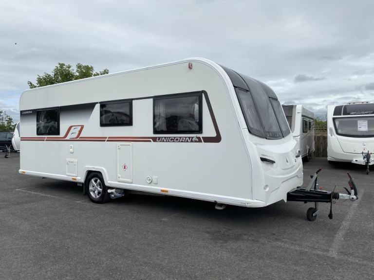 2019 BAILEY UNICORN CABRERA LUXURY 4 BERTH TOURING CARAVAN