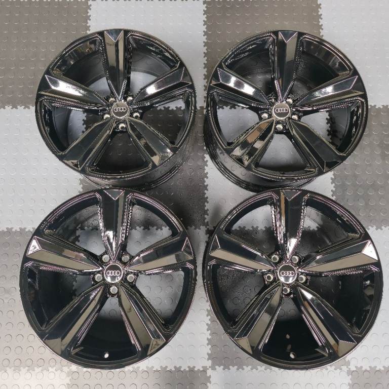 Genuine Audi RS4 RS5 20" Alloy Wheels Forged 8W0601025CS A7 A8 A6