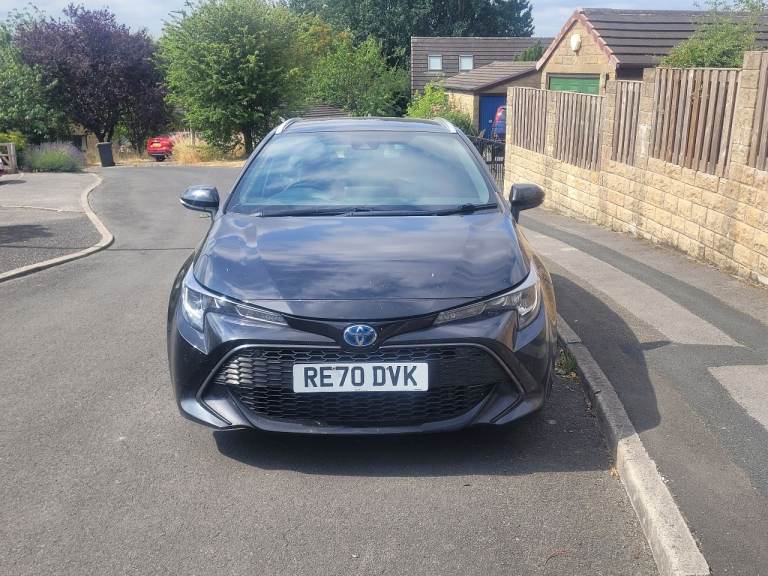 TOYOTA COROLLA 1.8 ICON TECH ESTATE 2020 (70 REG)