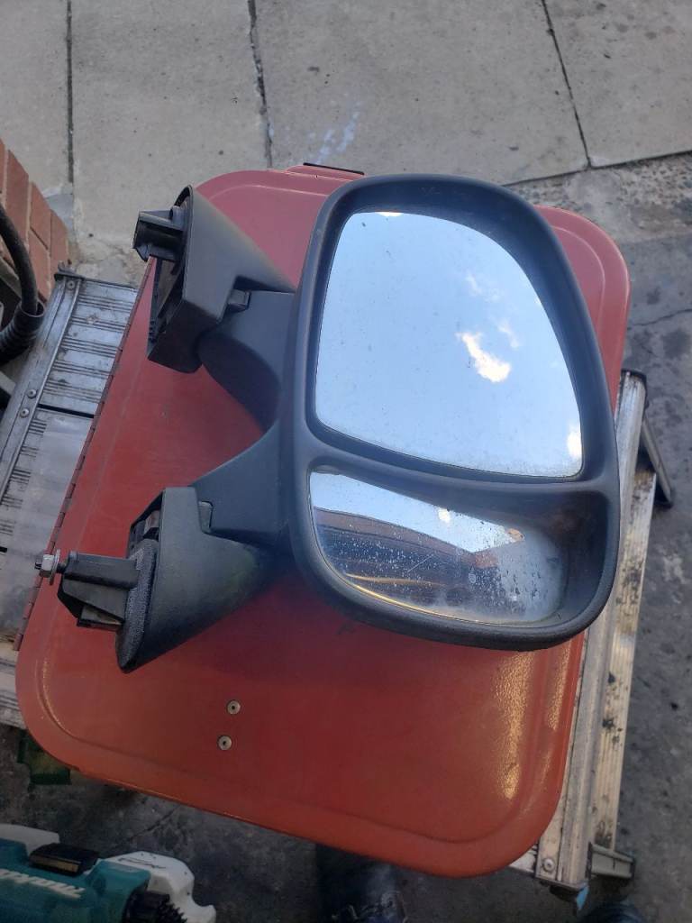 Vauxhall Vivaro drivers side wingmirror 2001-2014 