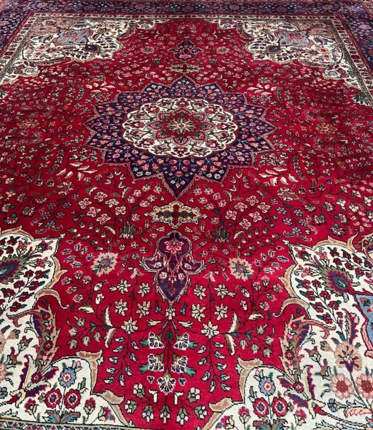 Large Persian Style Rug – Red Multicoloured, Good Condition