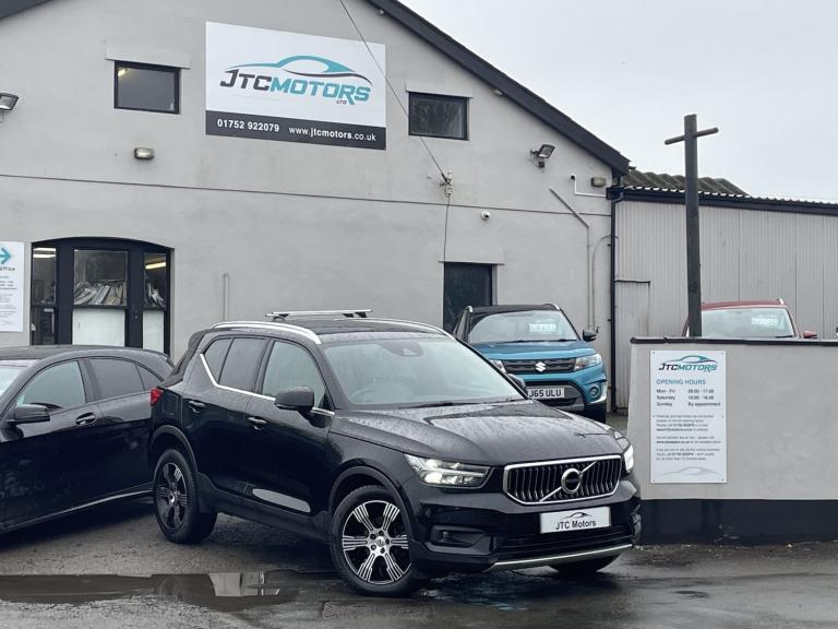VOLVO XC40 1.5 T3 [163] Inscription 5dr Man, petrol, black + lovely example 2020