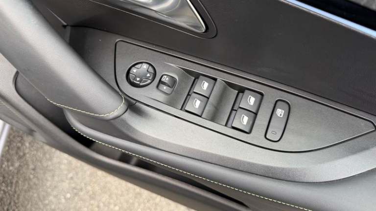 2024 Peugeot 2008 GT 5dr 1.2 PureTech 130PS Auto Automatic SUV Petrol Automatic