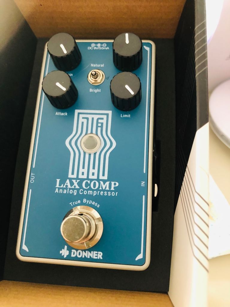 Dinner Lax  Compressor Mint with Box and paperwork. 