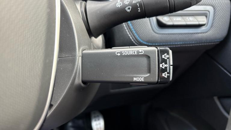 2025 Renault Symbioz 1.6 E-Tech FHEV 145 Techno Esprit Alpine 5dr Auto Hybrid Estate Estate Hybri...