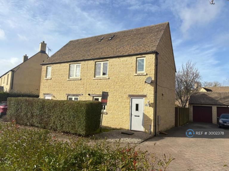 3 bedroom house in The Wern, Lechlade, GL7 (3 bed) (#3002378)