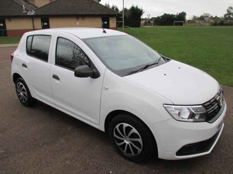 2019 Dacia Sandero 1.0 SCe Essential 5dr HATCHBACK PETROL Manual